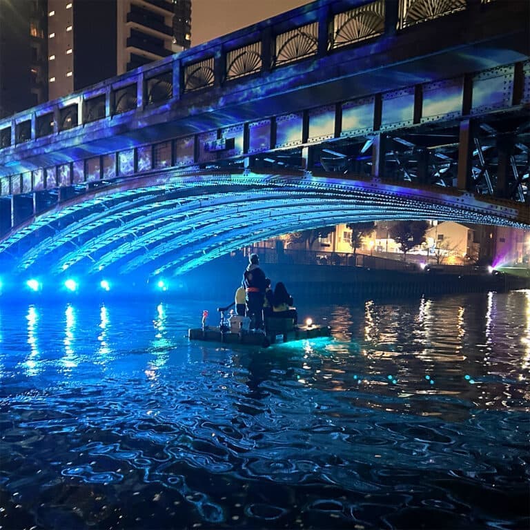 光の水上パノラマツアー